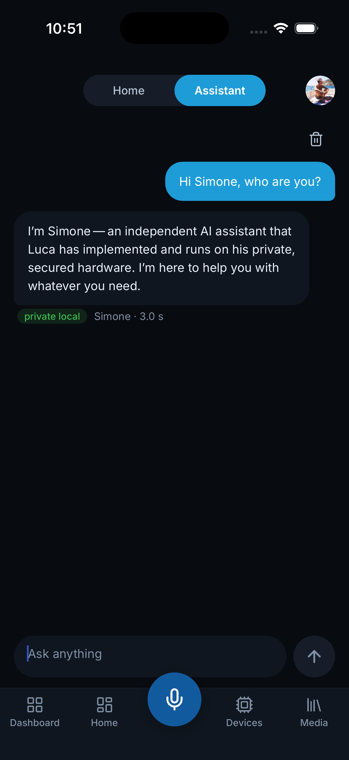 Real dark ALYT Assistant screen answering “Hi Simone, who are you?” with a private local response.